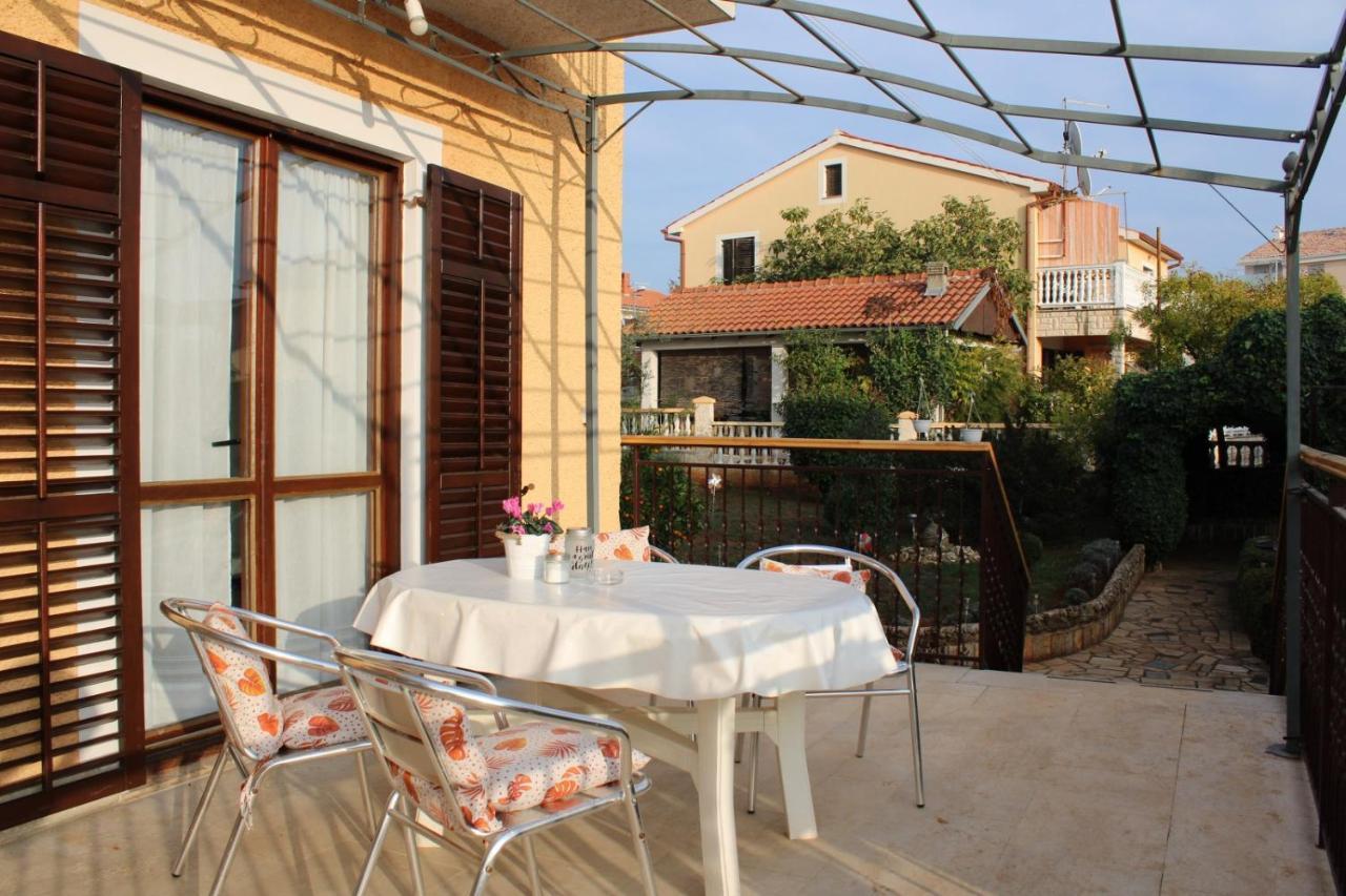 Lily'S Lovely Apartments Fažana エクステリア 写真