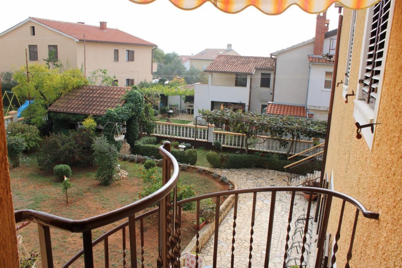 Lily'S Lovely Apartments Fažana エクステリア 写真