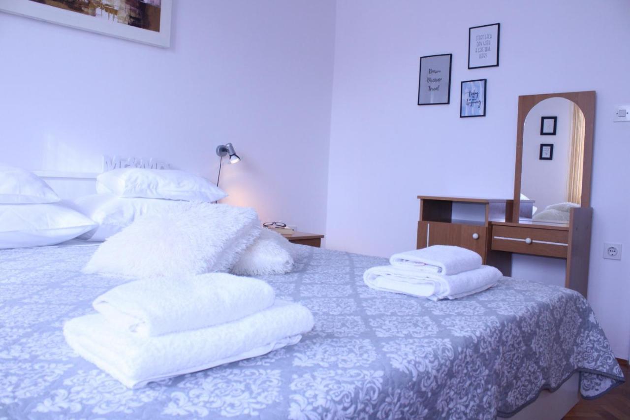 Lily'S Lovely Apartments Fažana エクステリア 写真