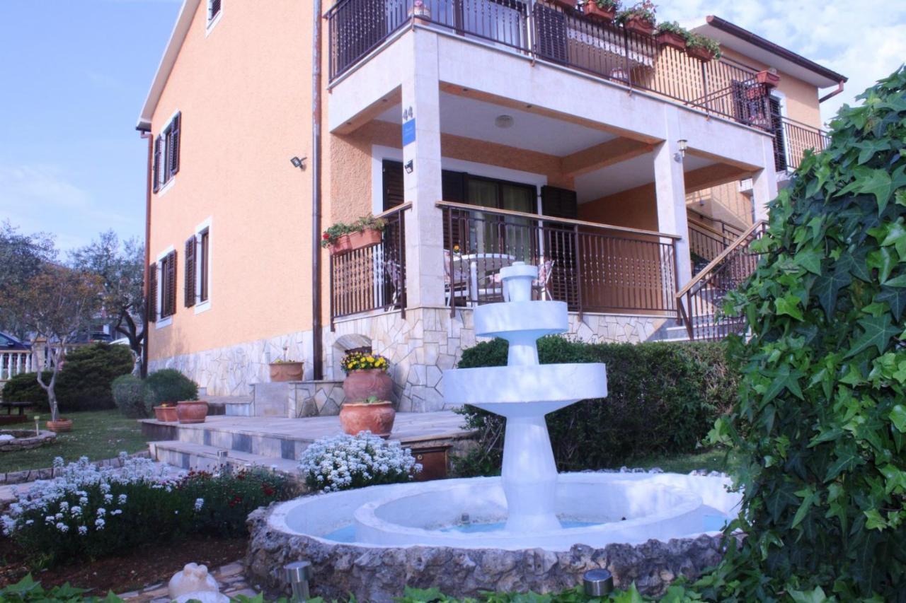 Lily'S Lovely Apartments Fažana エクステリア 写真