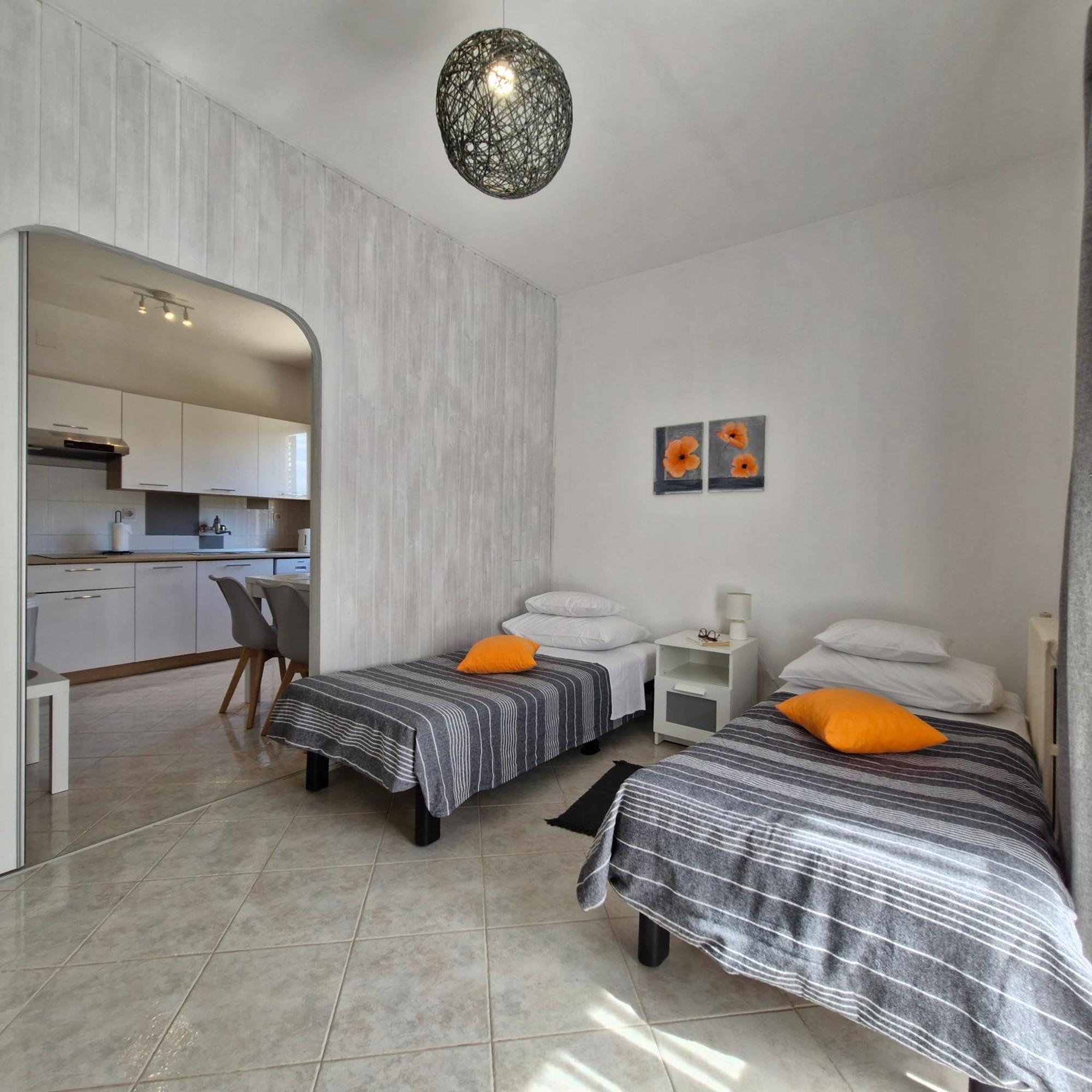 Lily'S Lovely Apartments Fažana エクステリア 写真